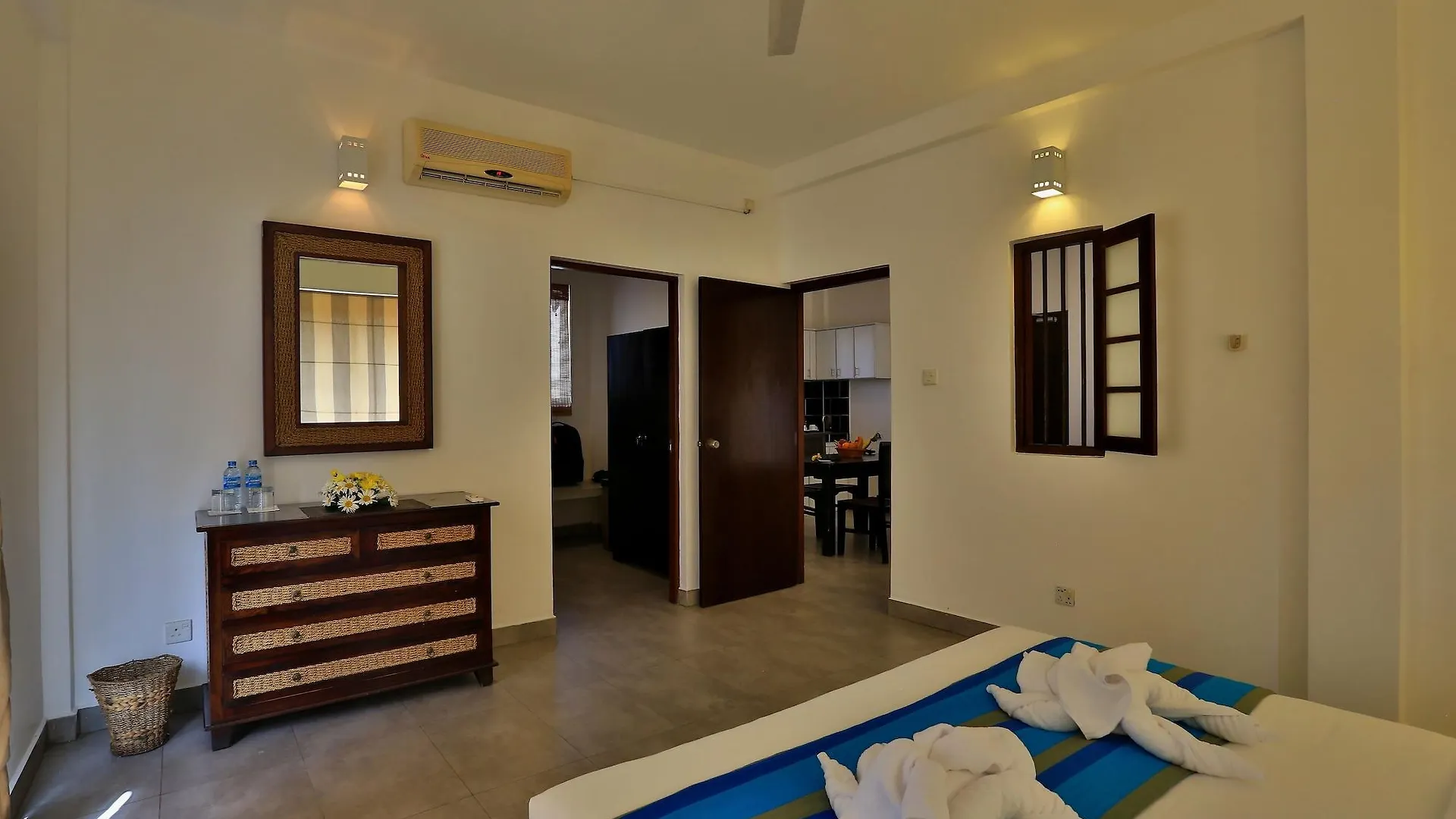 St.Lachlan Hotel & Suites Negombo 4*,  Sri Lanka