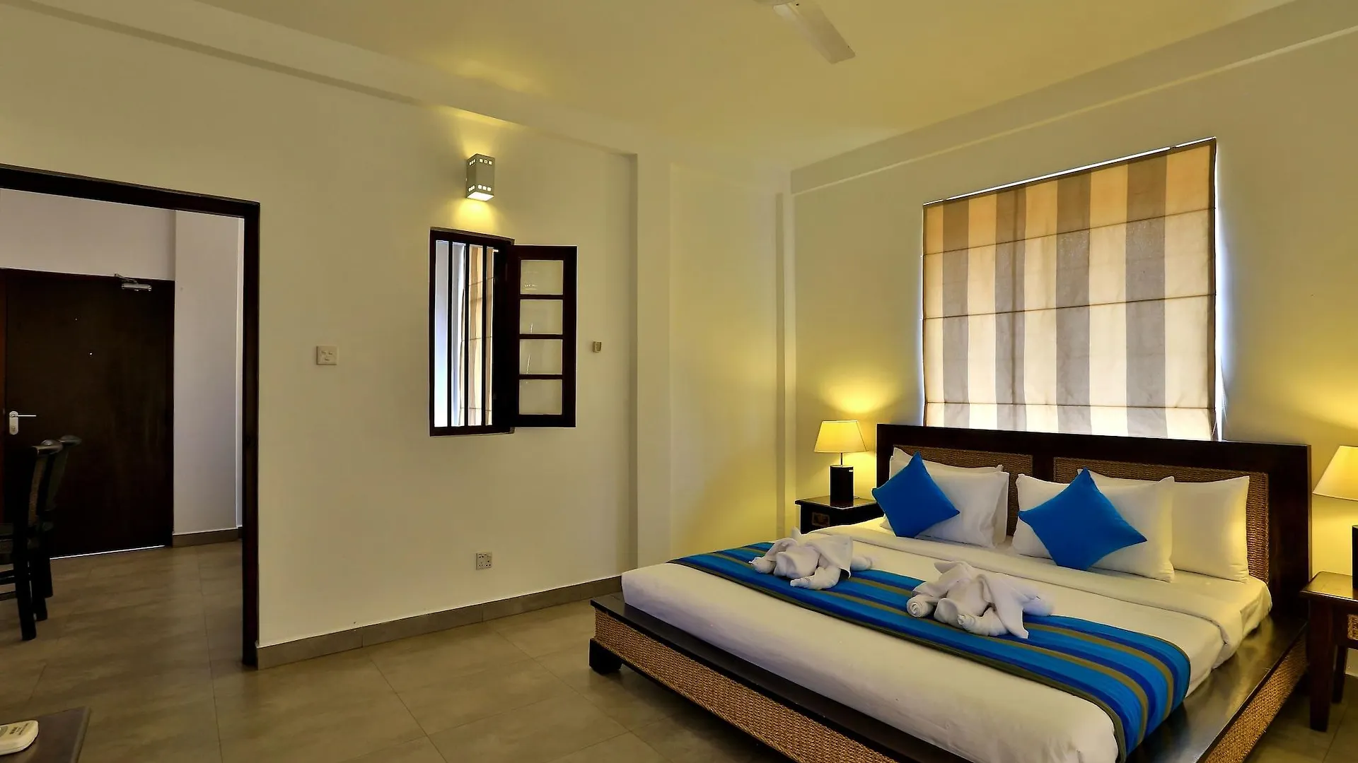 St.Lachlan Hotel & Suites Negombo