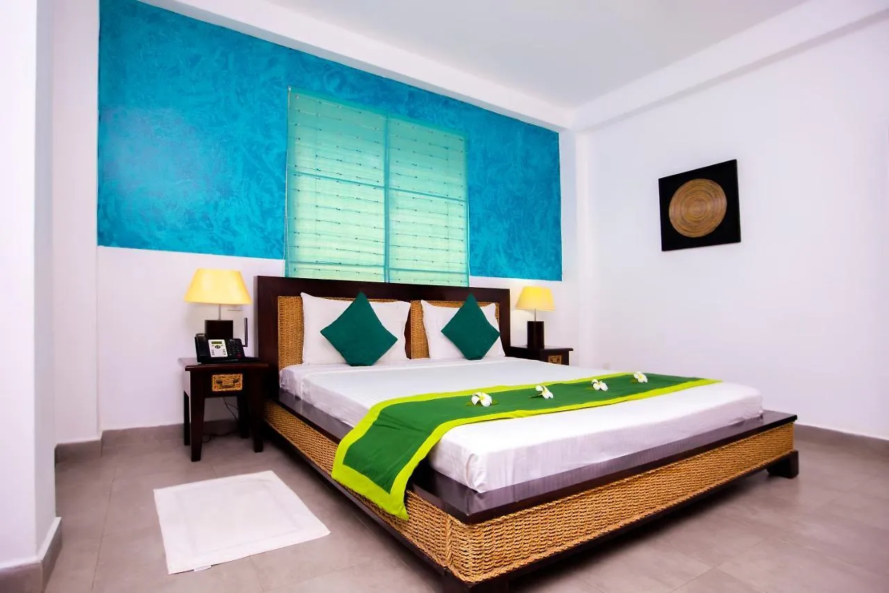 Hotel St.Lachlan Hotel&Suites Negombo