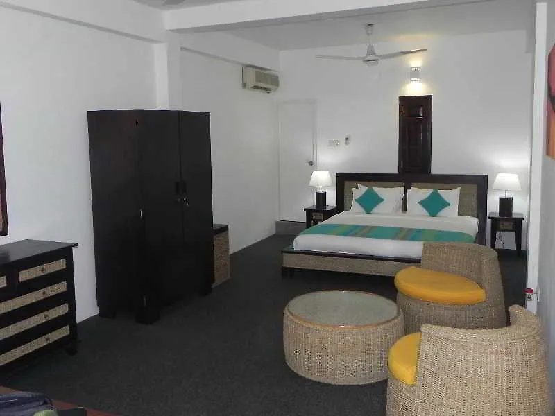 St.Lachlan Hotel&Suites Negombo Hotel