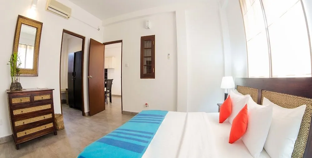 St.Lachlan Hotel & Suites Νεγκόμπο 4*,  Σρι Λάνκα