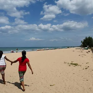 Guest house Marine Tourist At Beach, Negombo